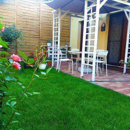 Casuta Bunicilor Villa Bucharest Luaran gambar
