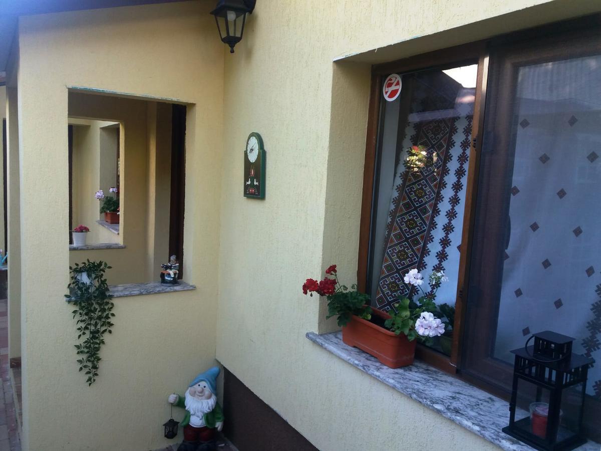 Casuta Bunicilor Villa Bucharest Luaran gambar